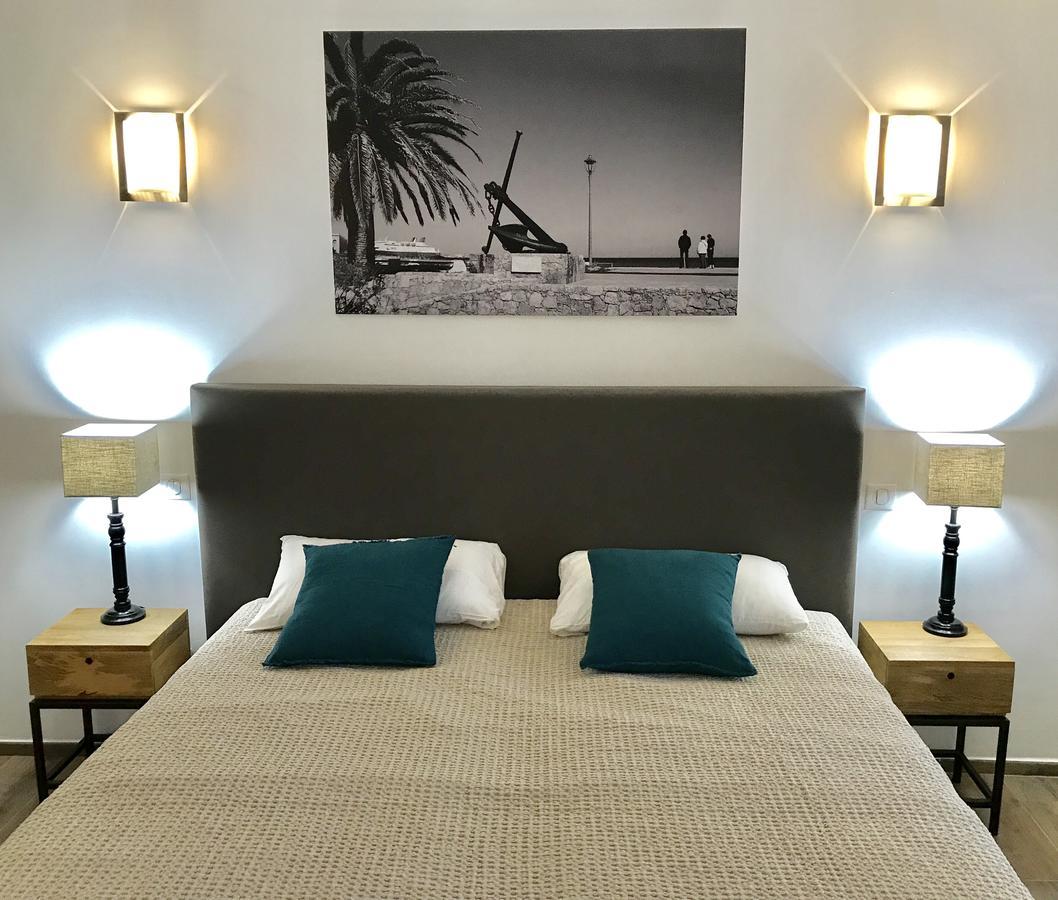Hotel Casa Rossa & Spa Л'Иль-Рус Экстерьер фото